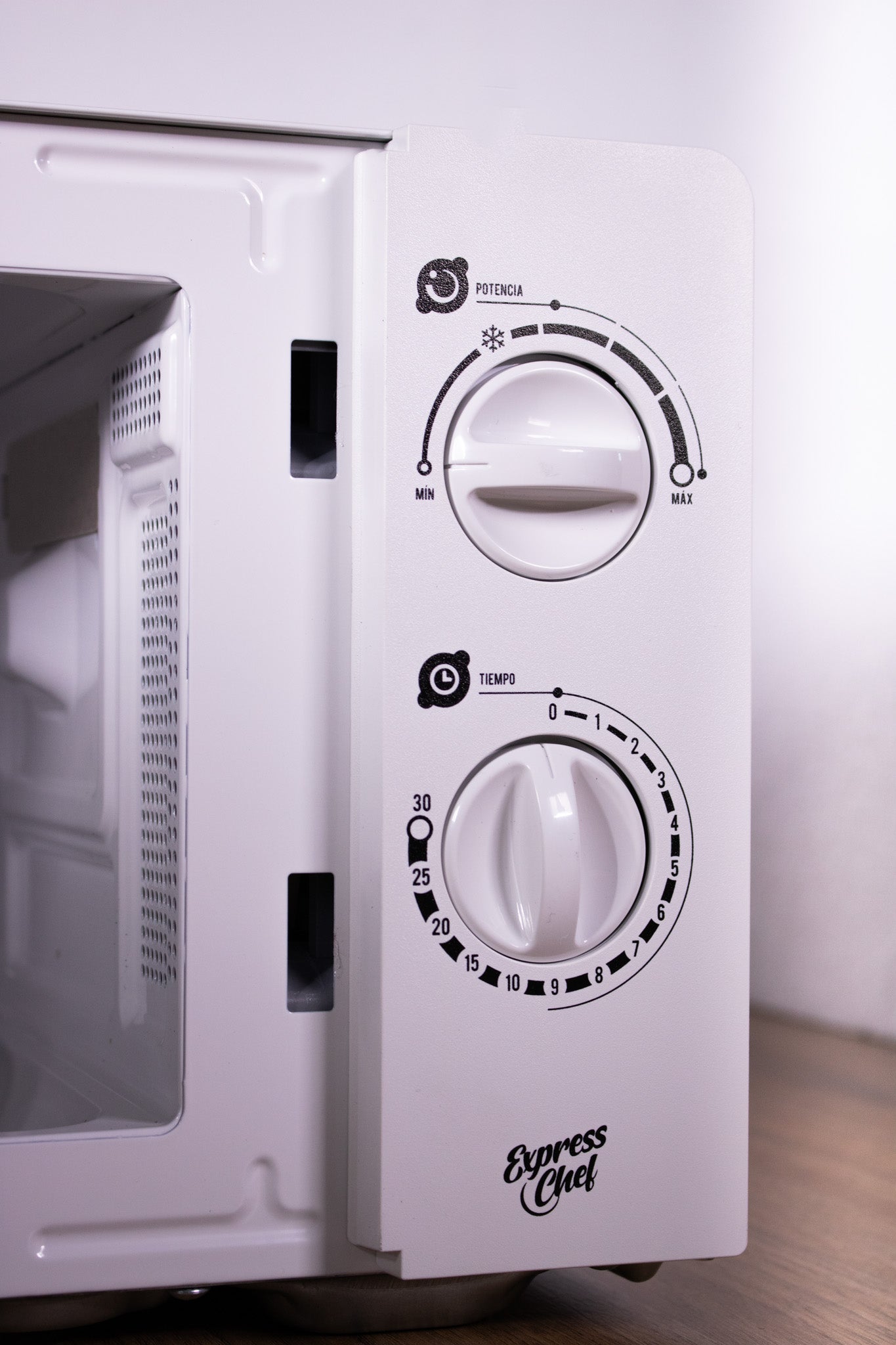 HORNO MICROONDAS TELEFUNKEN TFK-20 A