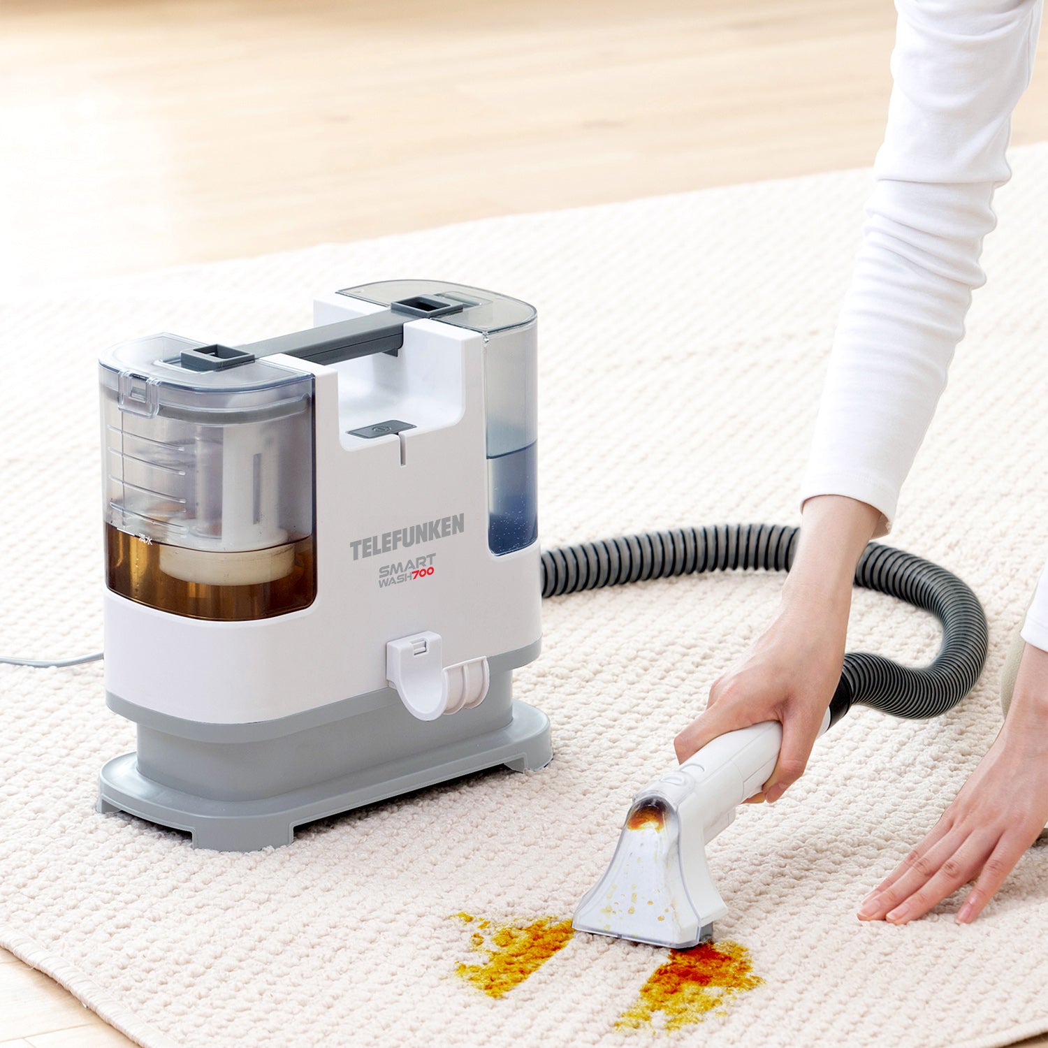 ASPIRADORA LIMPIA TAPIZ TELEFUNKEN SMART WASH 700